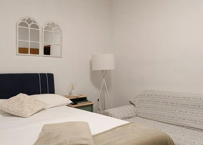 Lägenhet Stone House Split