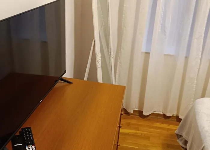 Lägenhet Stone House Split