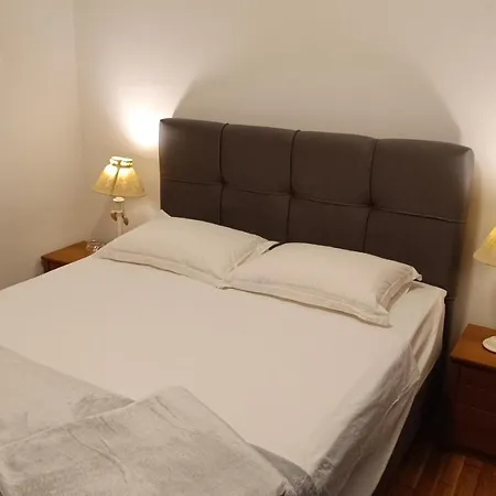 Apartman Stone House *