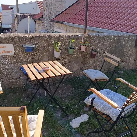 Апартаменты Stone House